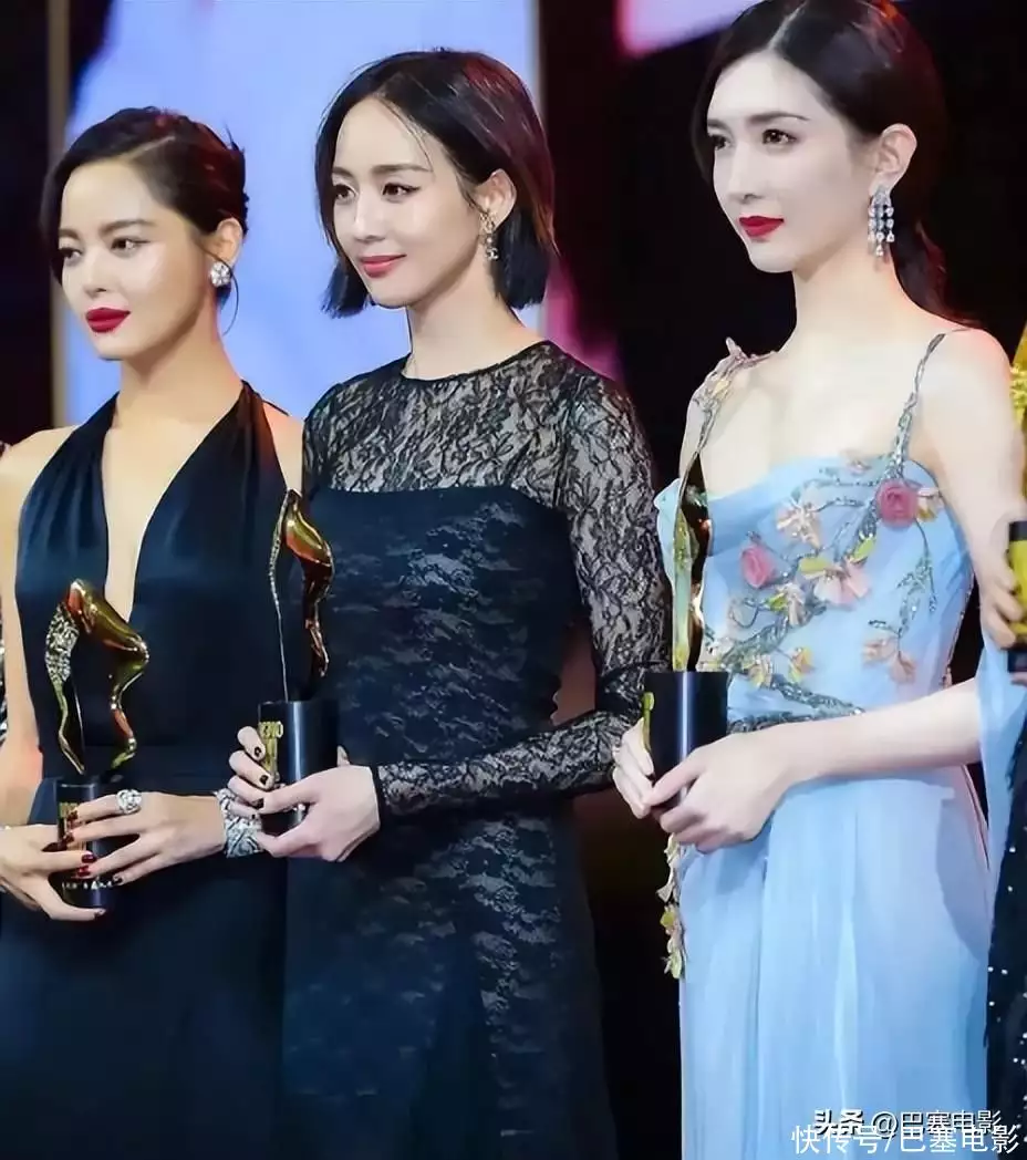 合影杀手身高劣势_娱乐圈娇小女明星_娱乐圈女明星身高对比